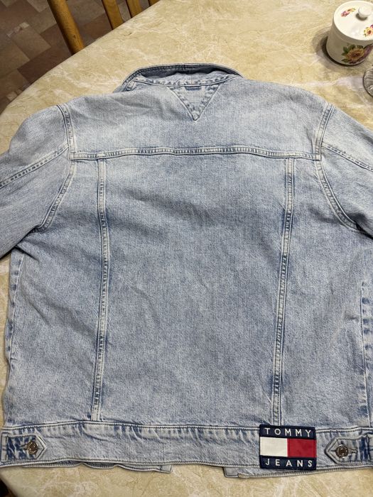 Джинсовая куртка tommy hilfiger