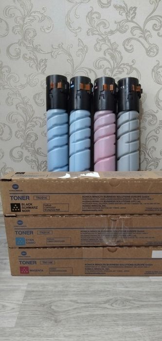 Оригинальные тонер-картриджи Made in Japan