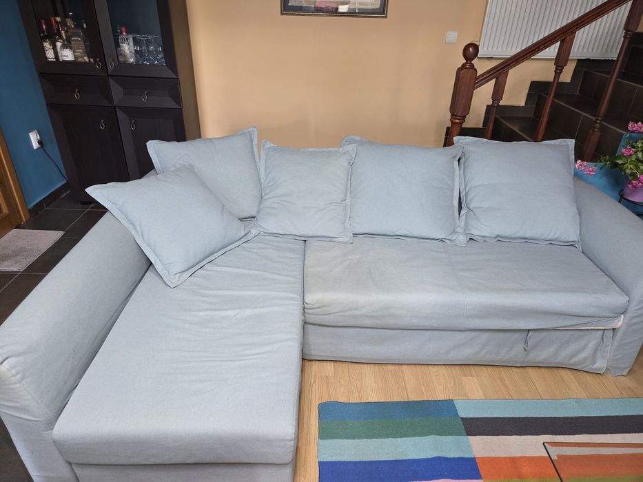 Canapea baby blue  Ikea