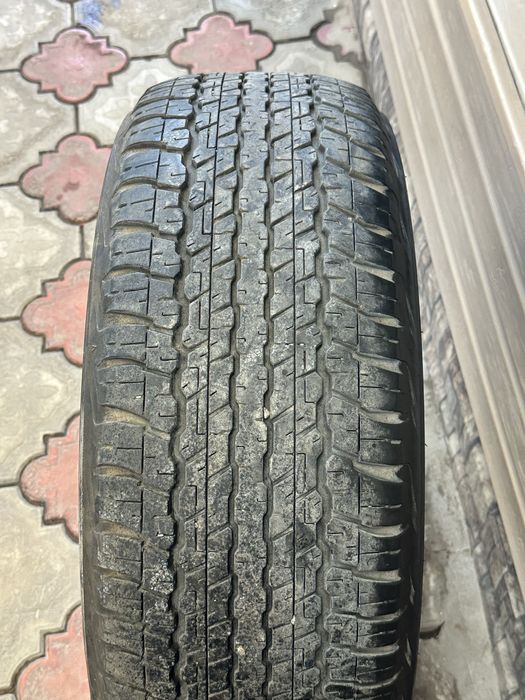 Продам резину DUNLOP 265/60/R18