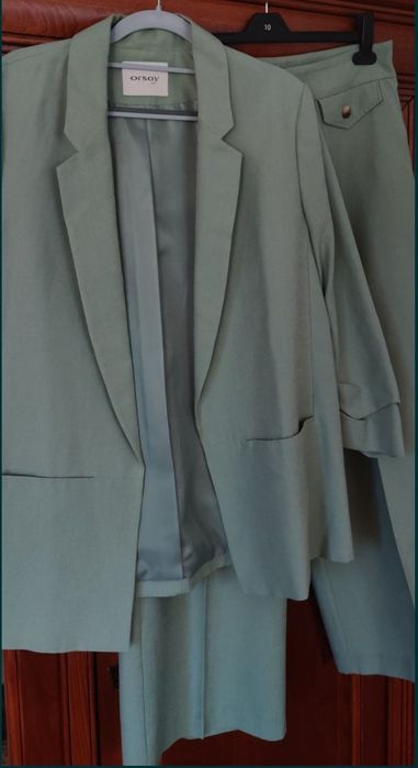 Costum damă cu pantaloni culottes Orsay