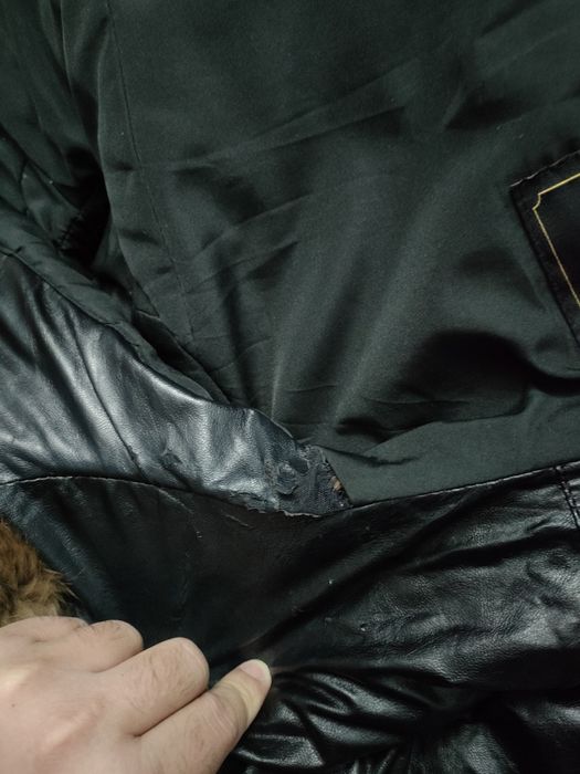 Продам зимнюю куртку