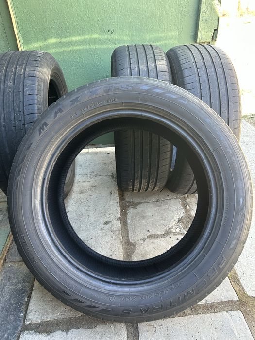 Шины Maxxis r18, б/у.