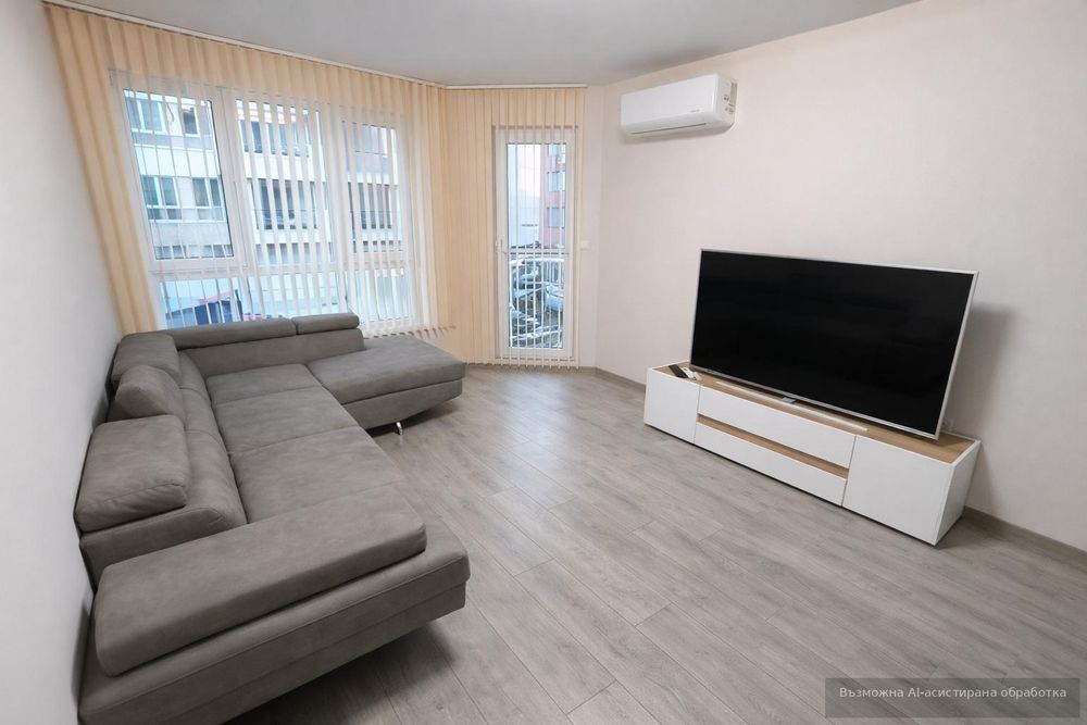Дава се под наем Тристаен апартамент в Пловдив, Остромила - 100 кв.м за 598.23 € - Снимка #1