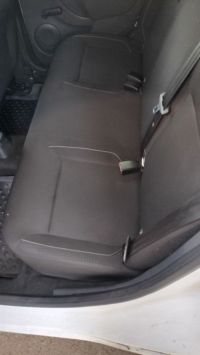 Vând Logan 2019 pretabil Uber