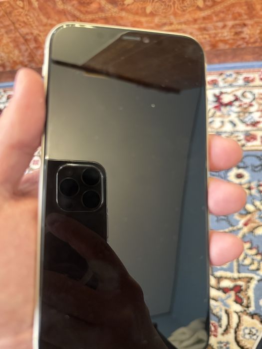 Продам Iphone 11 белый 128 гб Айфон 11