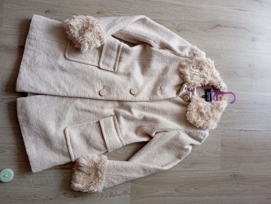 Дамско палто М размер