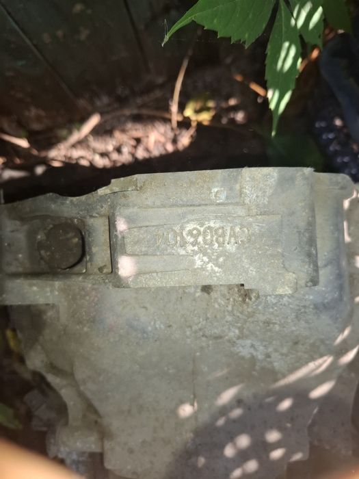 Продам Б/У МКПП от ауди 80б4