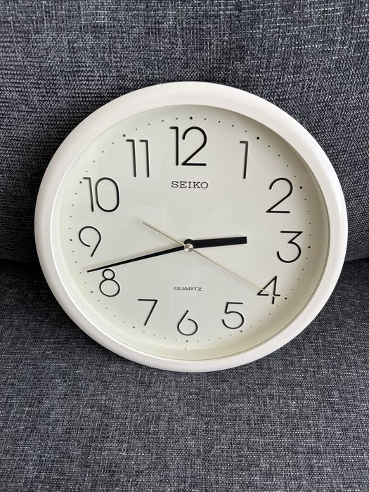 SEIKO стенен часовник