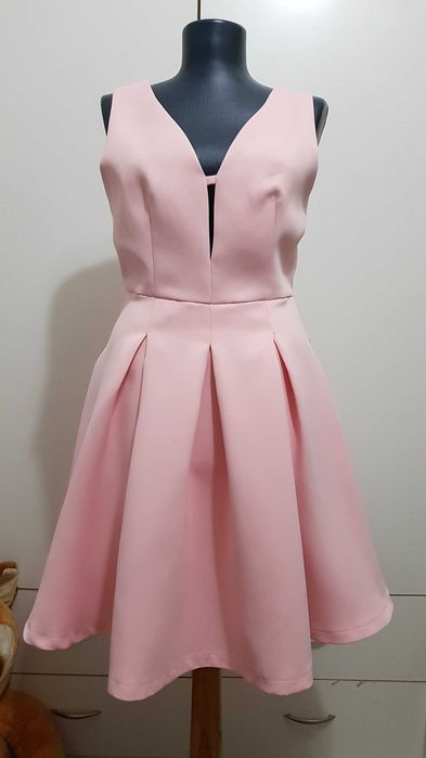 Дамска рокля размер S-М