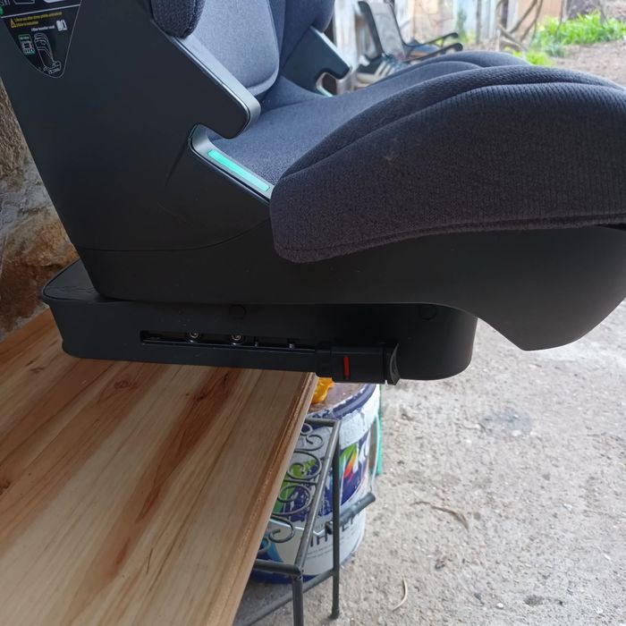 KikkaBoo I-Scout детски стол за кола