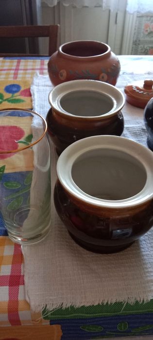 Горшочки с крышечками