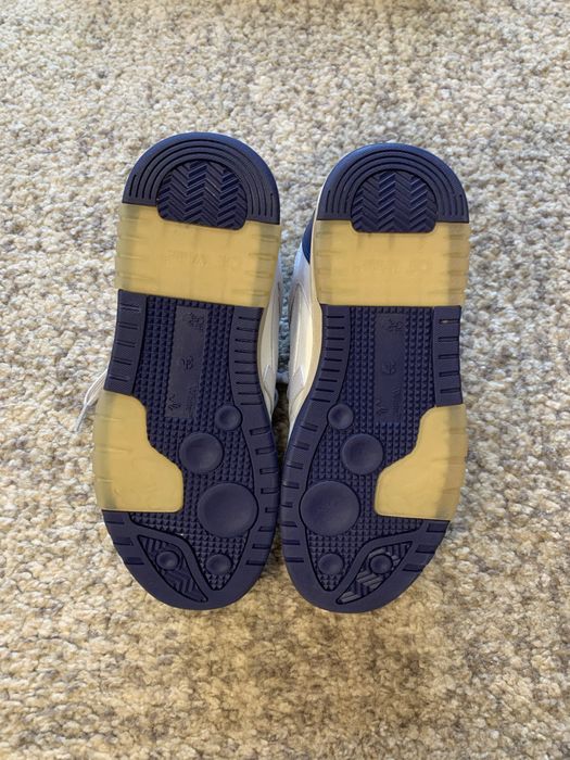 Off-White Out Of Office