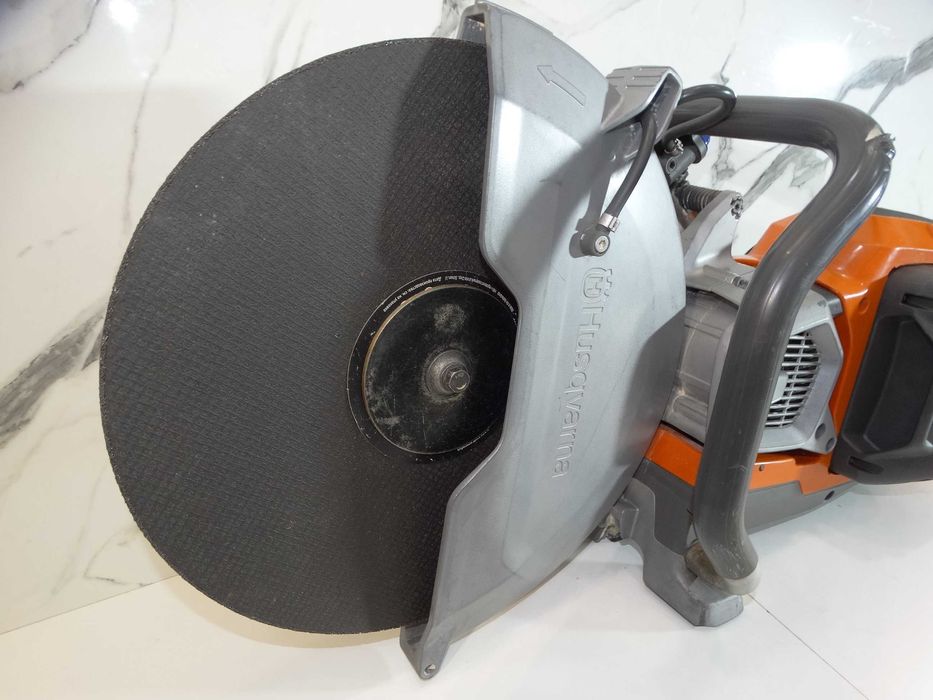 Husqvarna K1 PACE + 8.0 Ah - Дискова резачка / фугорез