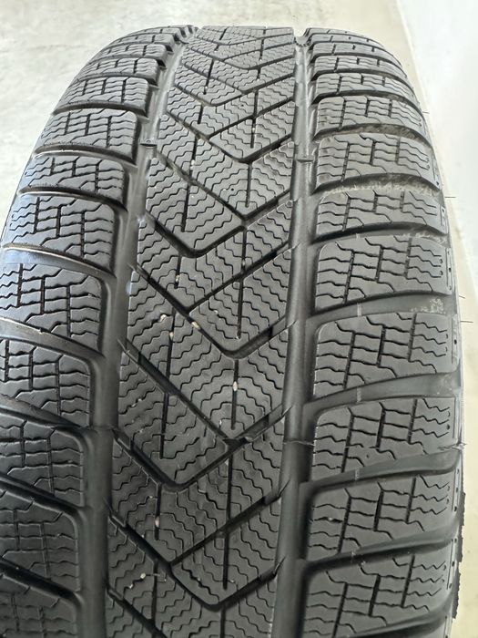 Jante Bmw X5 X6 R20 G05 G06 Originale M740 Pirelli de iarna 2025 95%
