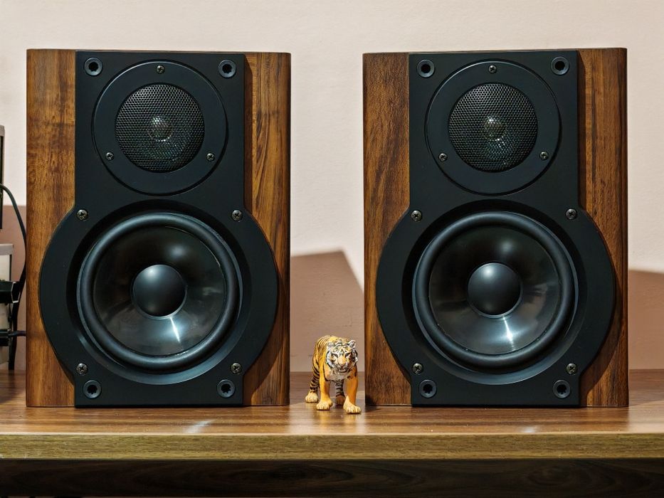 Aiwa SX-LEM10. Boxe raft superbe. Sunet peste așteptări. Ca noi. Preț