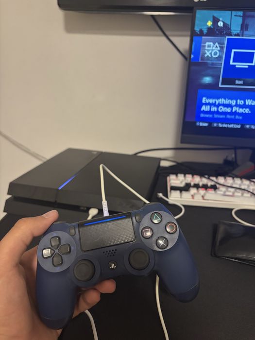 Playatation 4 fat