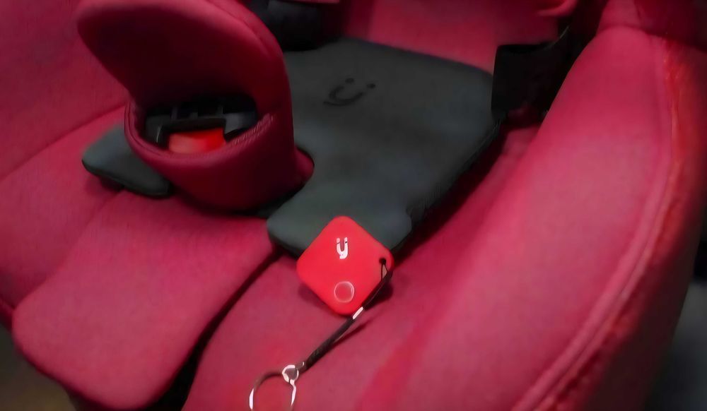 Dispozitiv anti pierdere / localizare pentru copii cu tracker  MYMI