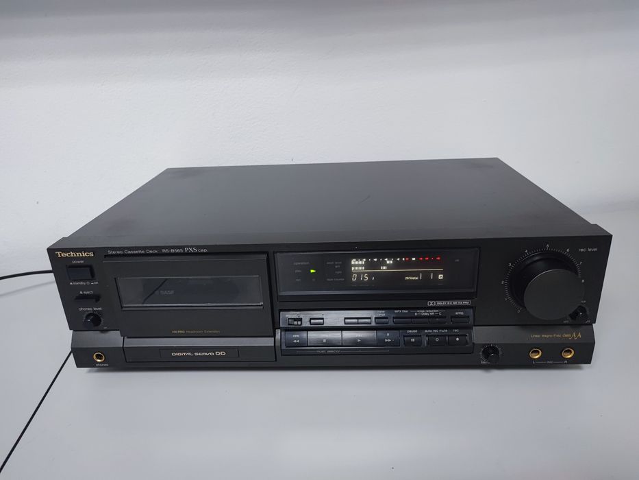 Deck Technics RS B565 PXS cap digital servo clasa AA