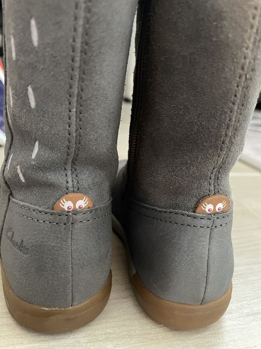 Ботушки Clarks #24