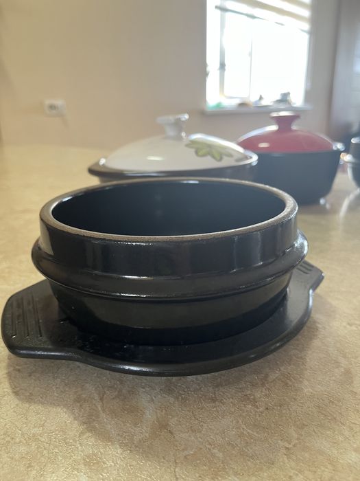 Глиняный горшок / сотейник