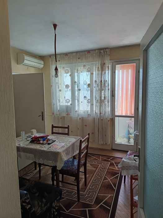 Продава се Четиристаен апартамент в Варна, Колхозен пазар - 86 кв.м за 2094 €/кв.м - Снимка #1