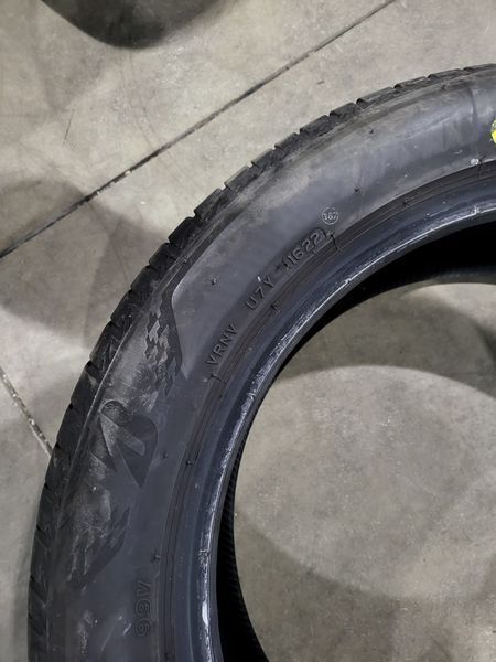 235/50/19 BRIDGESTONE 4бр