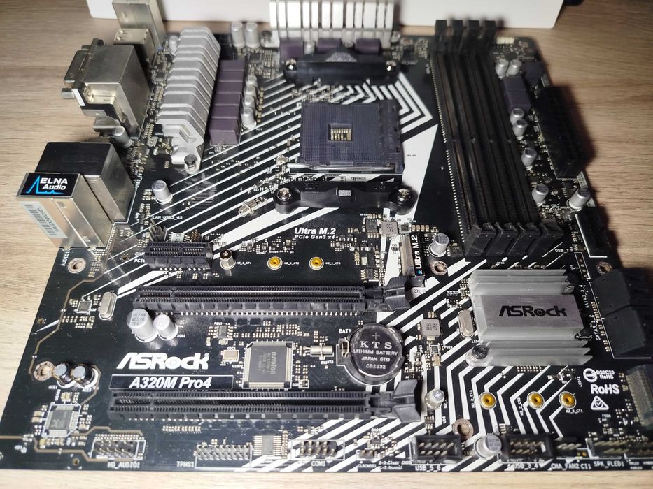 AMD Ryzen 7 2700X + ASRock A320M Pro4 + Подарък