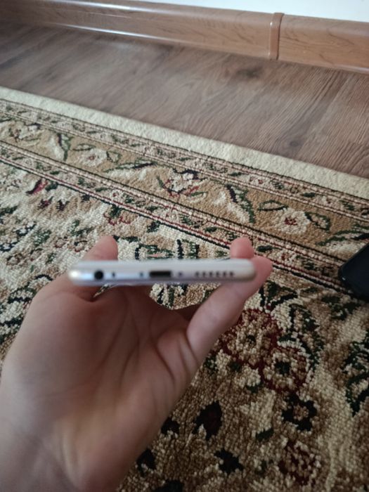 Iphone 6s sotiladi obmen bor