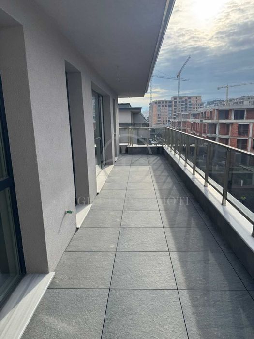 Продава се Тристаен апартамент в Пловдив, Христо Смирненски - 148 кв.м за 803 €/кв.м - Снимка #11