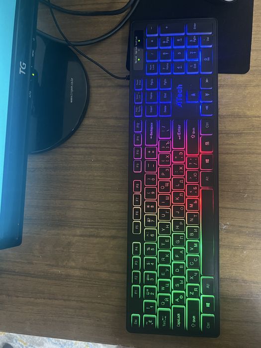 Klaviatura rgb