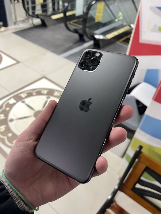 IPhone 11 Pro Max 256GB продам
