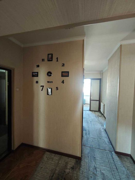 Продается СВОЯ квартира 4/5/9 в Юнусабаде на против ресторана ШОХСАРОЙ