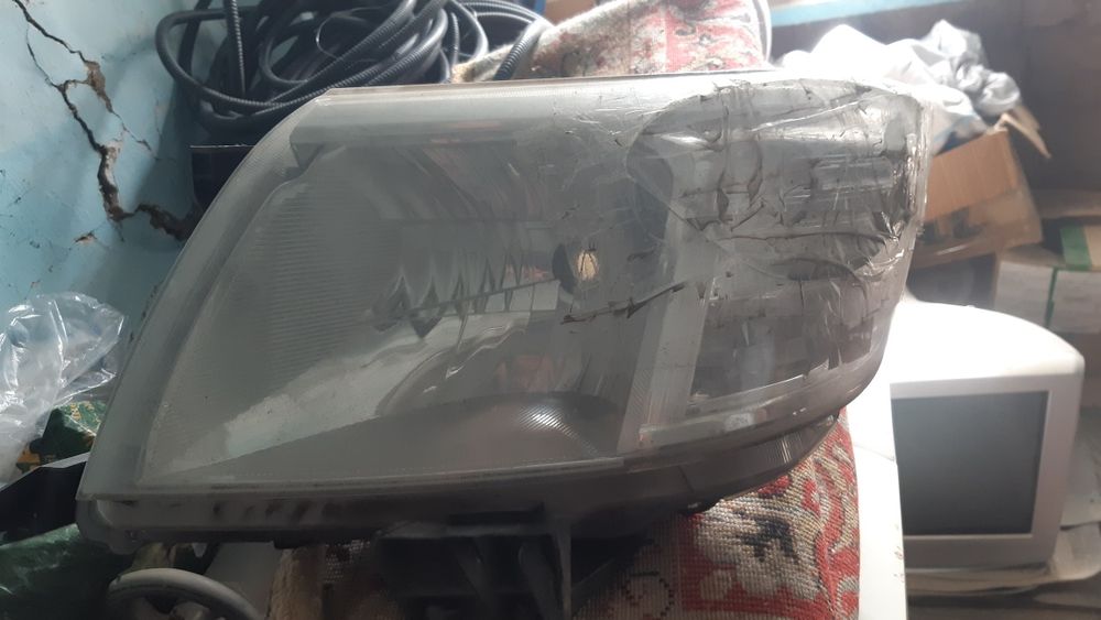 Продам фары от машины