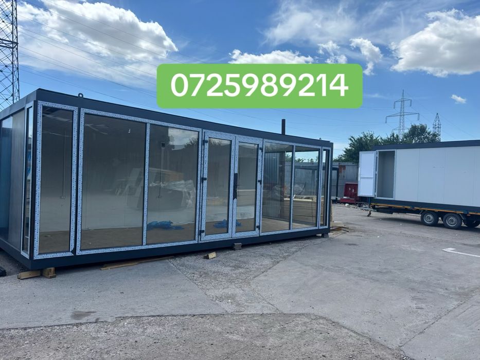 Container modular cu acoperis din fotovoltaice