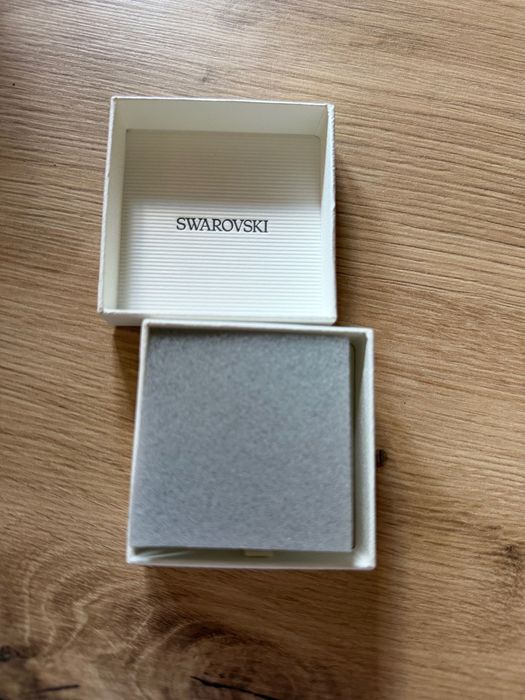 Дамски обеци Swarovski