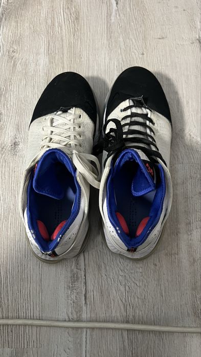 Обувки на nike lebron 19 low