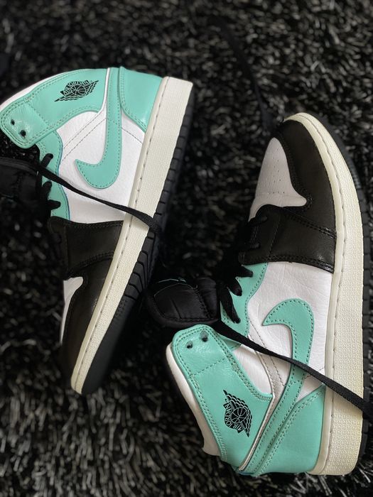Jordan 1 mid island 38,5