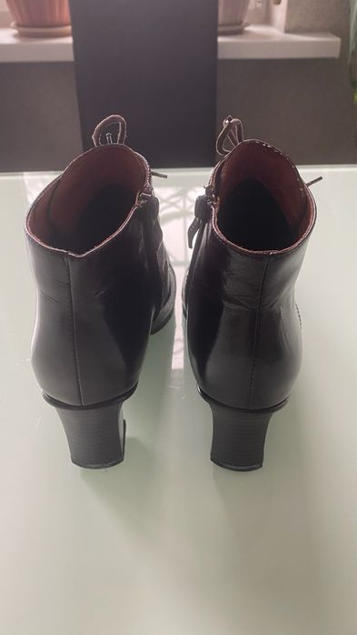 Ботильоны кожаные