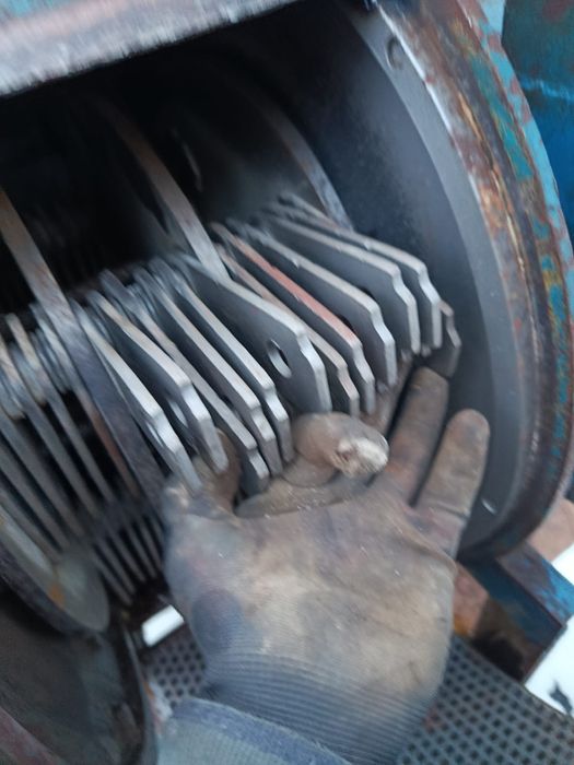 Moară.                   .