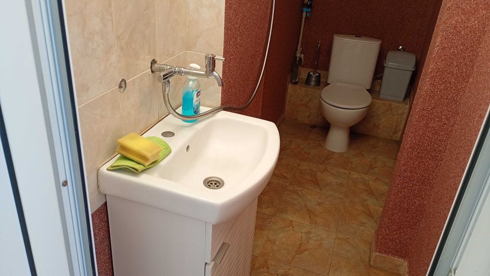 Продава АТЕЛИЕ в Люлин Център