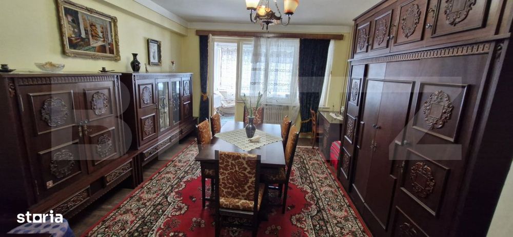 Apartament 3 camere, 116 mp, Gaesti – zona centrala