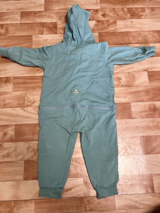 Продам детский комбенезон
