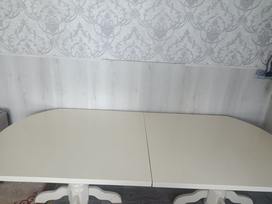 Продам стол для зала/гостиной