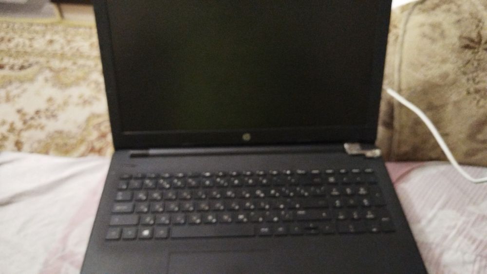 Ноутбук hp продам