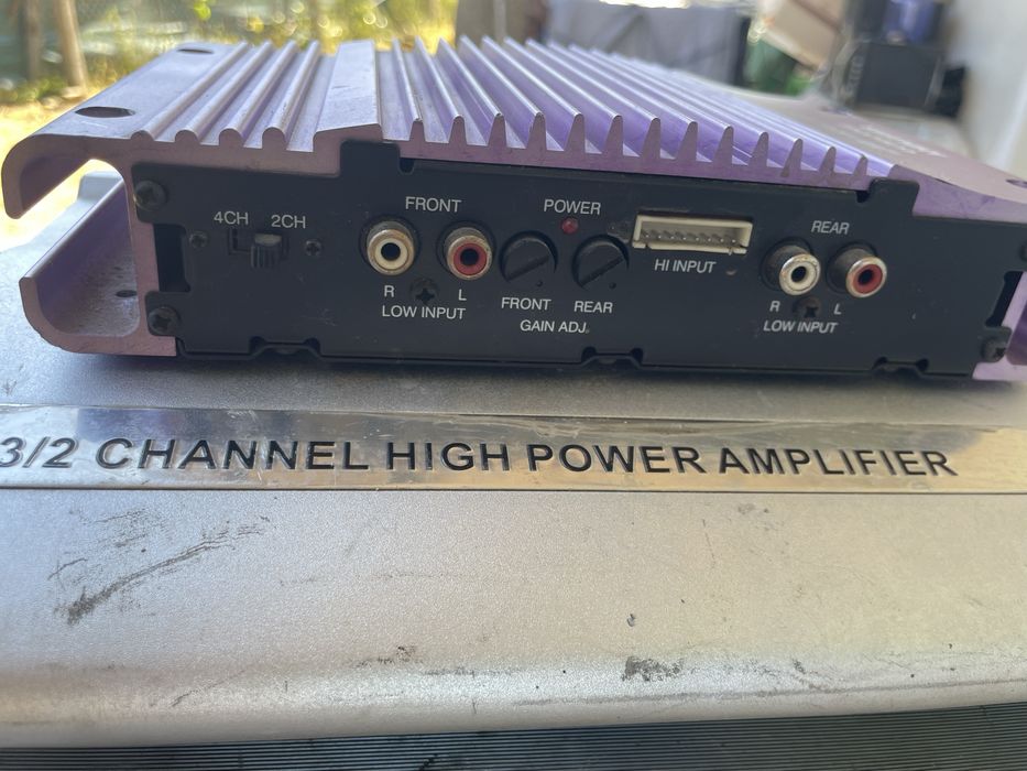 Усилватели за бас каса