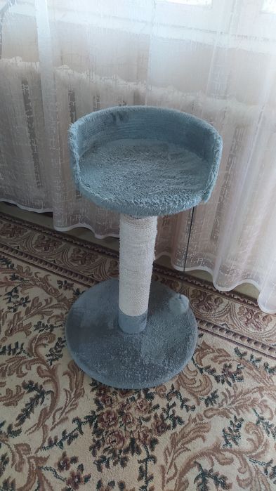 Продам когтеточку.