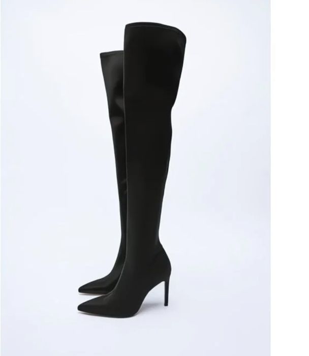 Ботфорты новые.