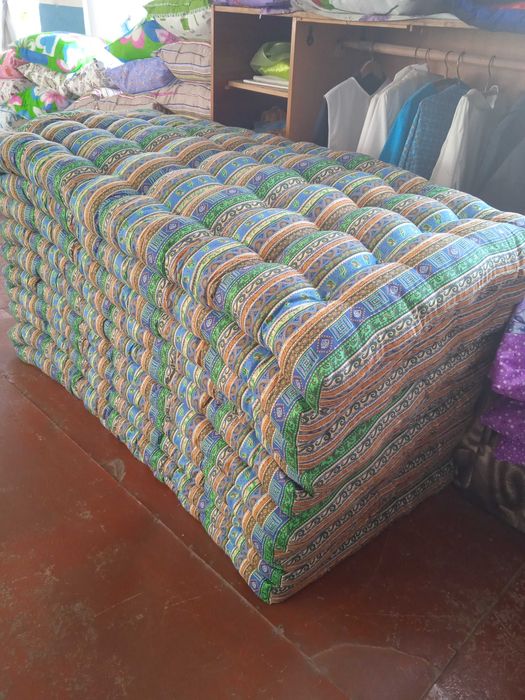 Подушки, одеяла, матрасы