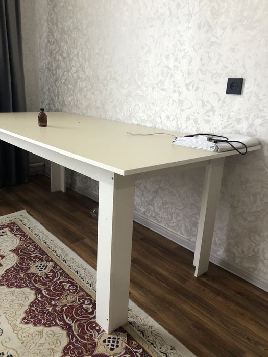 стол новый 2 метр